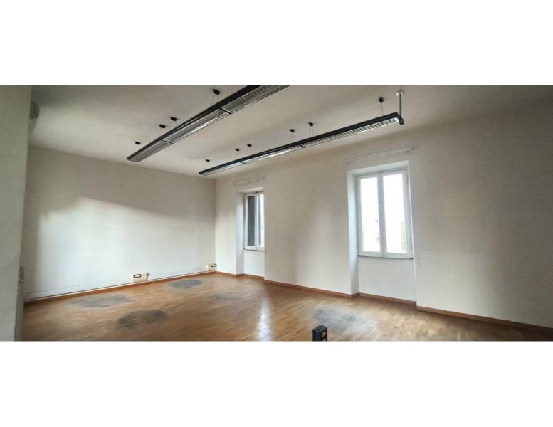 ufficio in affitto a Roma in zona Parione/Sant'Eustachio