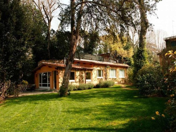 casa indipendente in affitto a Roma in zona Pinciano