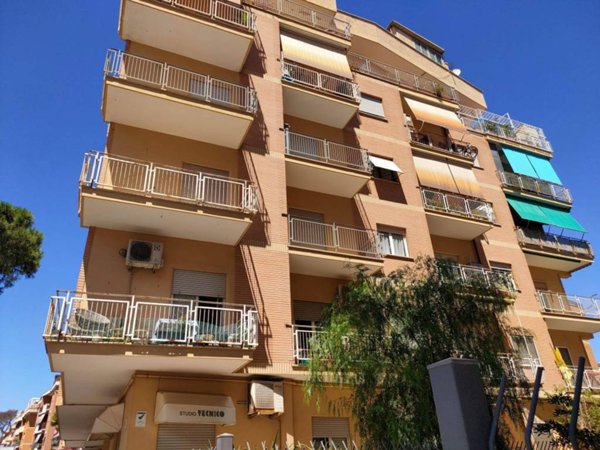 appartamento in affitto a Roma in zona Ostia