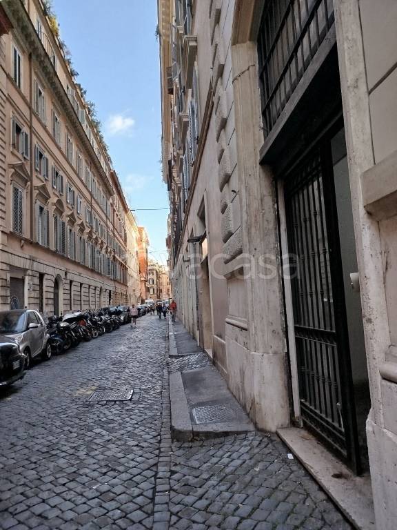 negozio in affitto a Roma in zona Campo Marzio