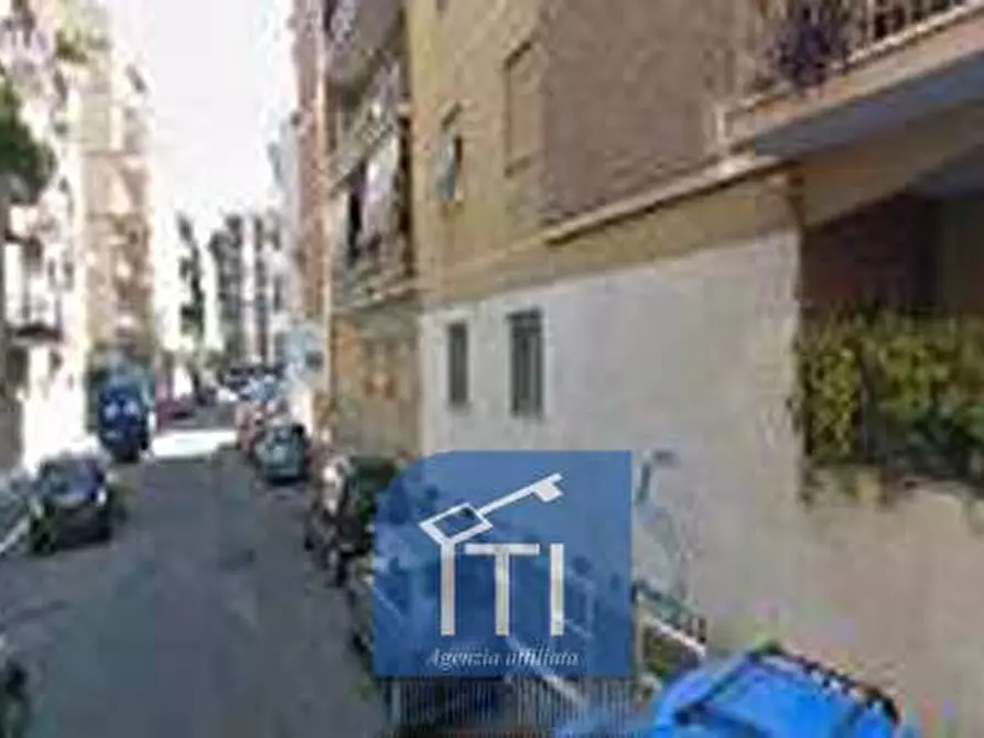 negozio in affitto a Roma in zona Ardeatino