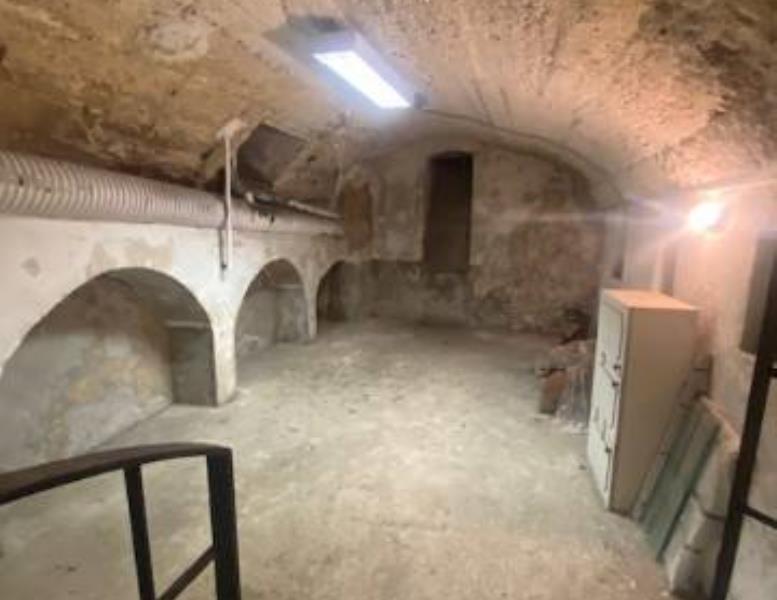 locale commerciale in affitto a Roma in zona Trastevere