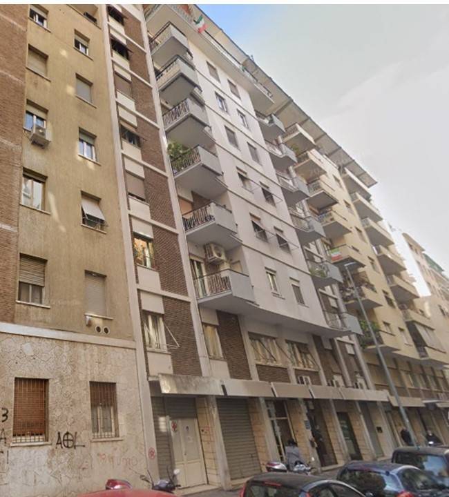 negozio in affitto a Roma in zona Tuscolano