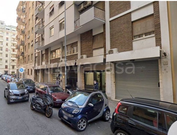 negozio in affitto a Roma in zona Tuscolano