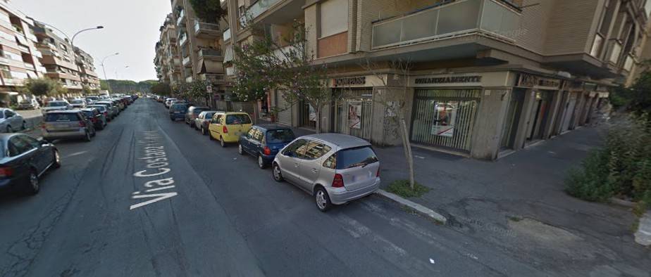 negozio in affitto a Roma in zona Castel Fusano