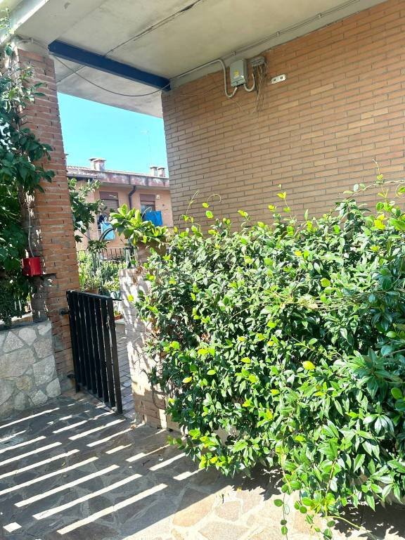 appartamento in affitto a Roma in zona Torrione Cerquetta