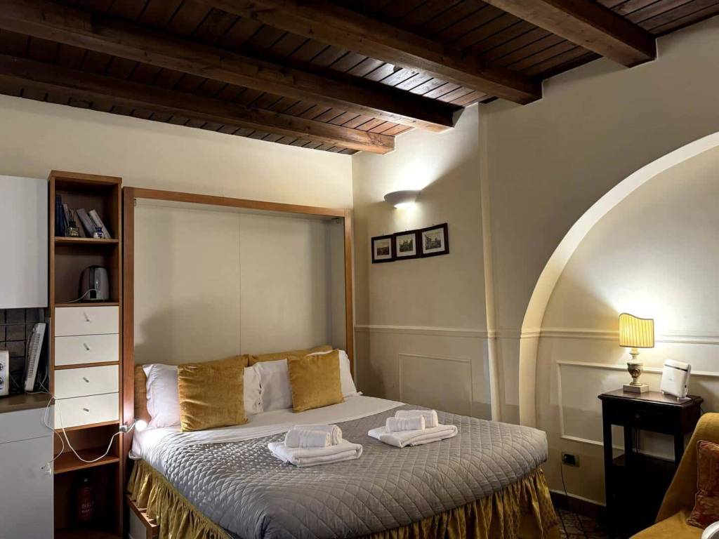 appartamento in affitto a Roma in zona Parione/Sant'Eustachio