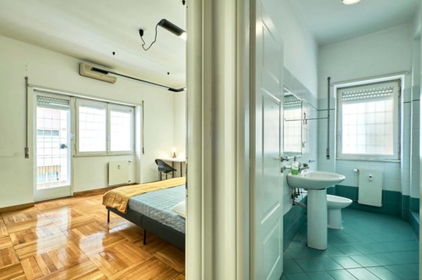 negozio in affitto a Roma