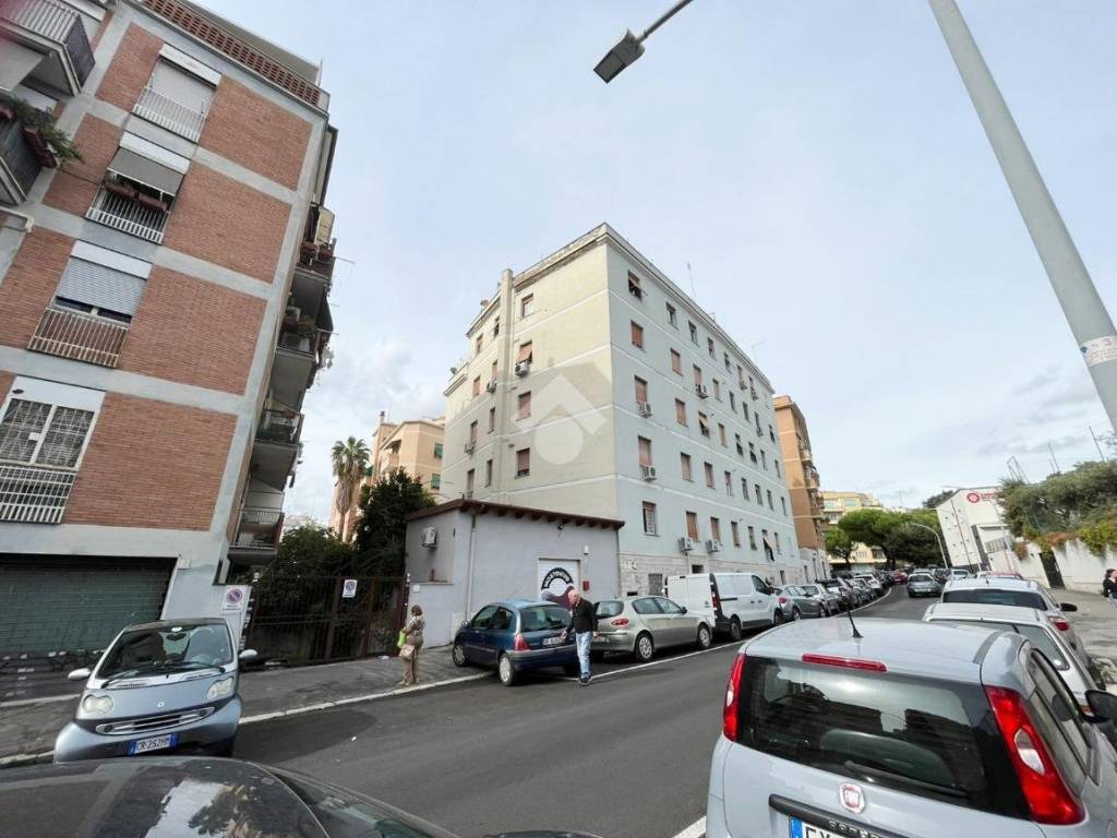 appartamento in affitto a Roma in zona Tuscolano
