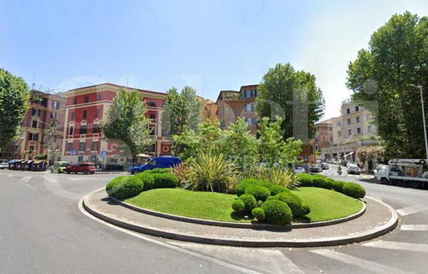 negozio in affitto a Roma in zona Pinciano