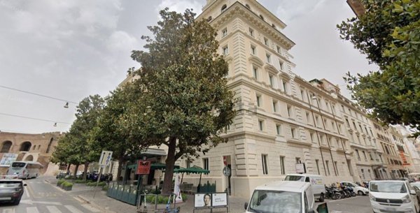 casa indipendente in affitto a Roma in zona Campo Marzio