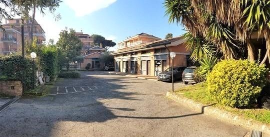 ufficio in affitto a Roma in zona Osteria del Curato