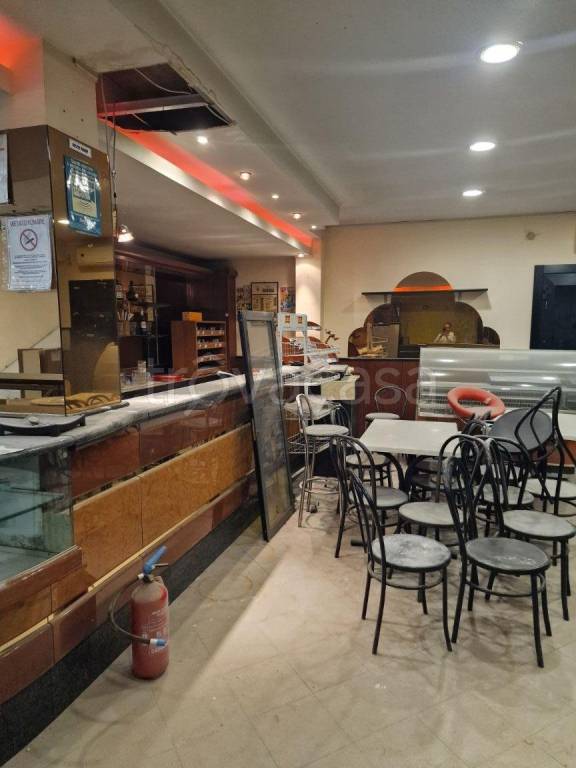 negozio in affitto a Roma in zona Ponte Mammolo