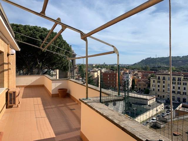 appartamento in affitto a Roma in zona Della Vittoria