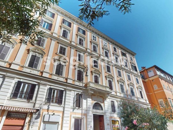 appartamento in affitto a Roma in zona Rione Monti/Campitelli