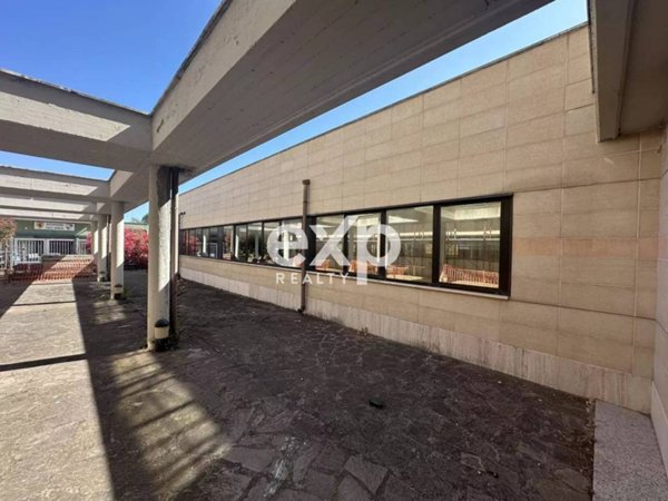 ufficio in affitto a Roma in zona Acilia