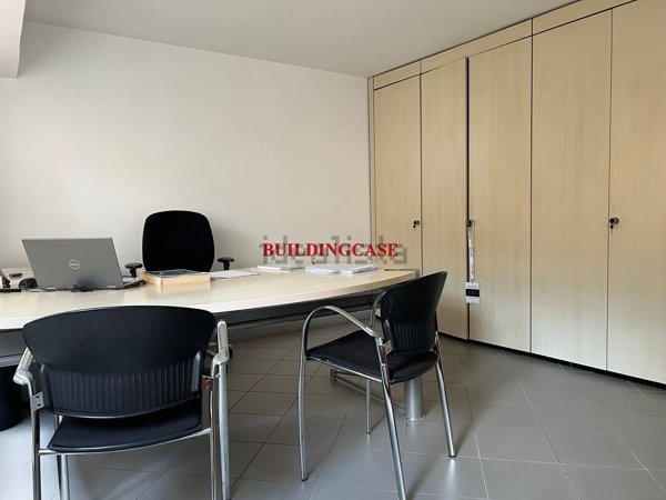 locale commerciale in affitto a Roma in zona Ardeatino