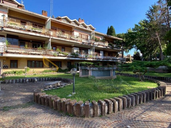 appartamento in affitto a Roma in zona Mostacciano