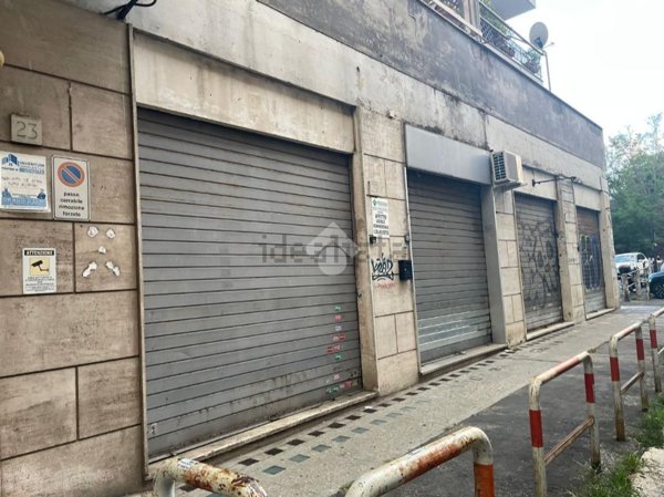 locale commerciale in affitto a Roma in zona Collatino