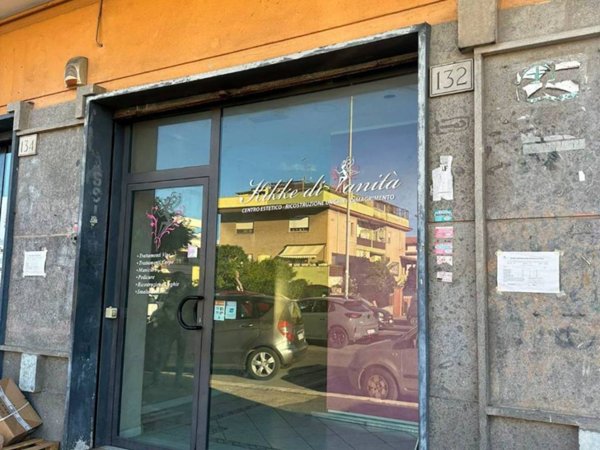 negozio in affitto a Roma in zona Ostia