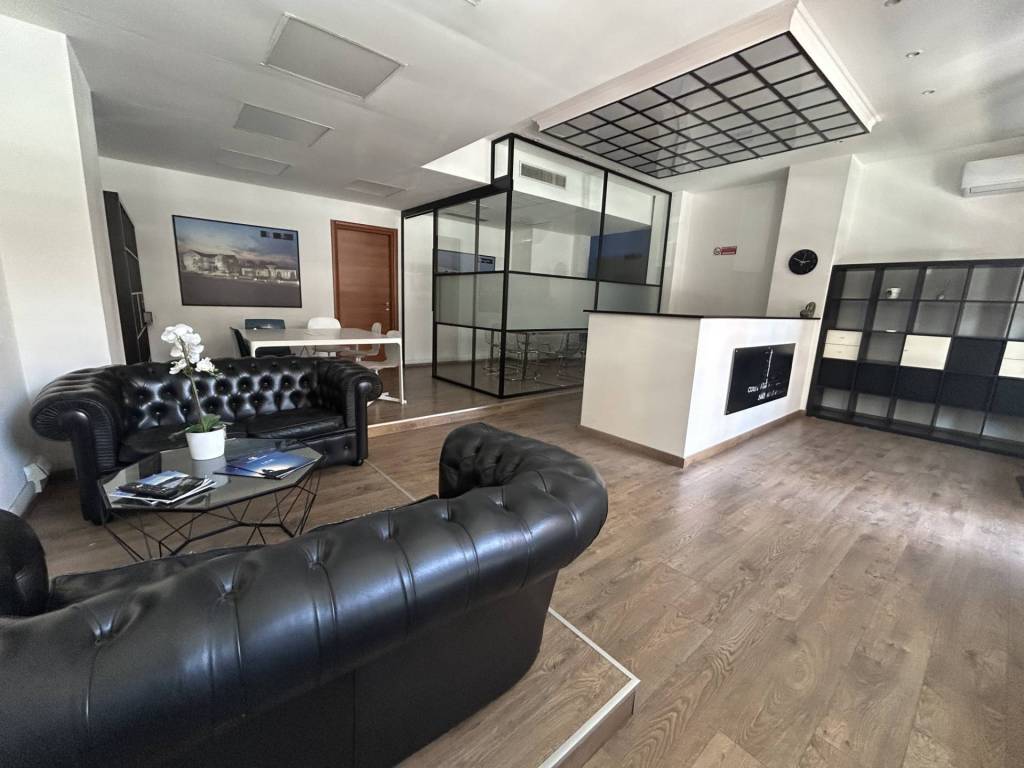 negozio in affitto a Roma in zona Monte Sacro/Talenti