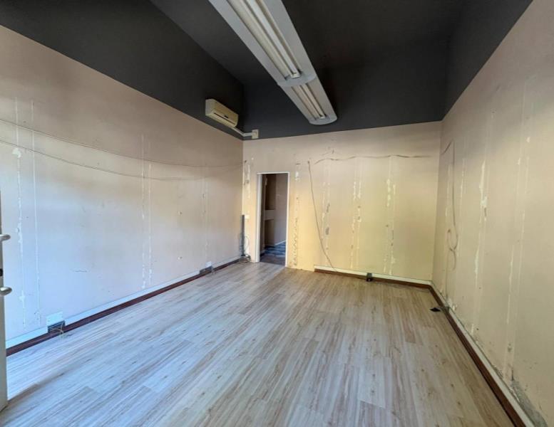 negozio in affitto a Roma in zona Cinecittà