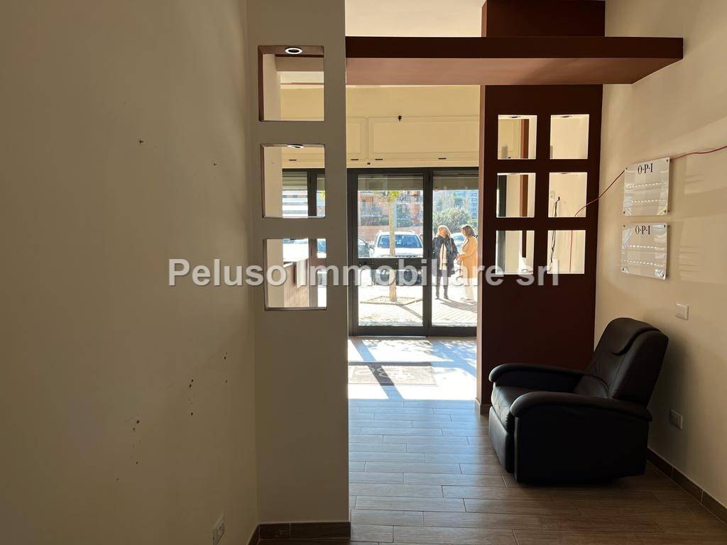 negozio in affitto a Roma in zona Collatino