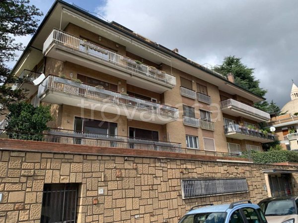 appartamento in affitto a Roma in zona EUR
