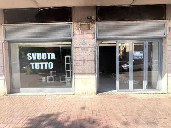 negozio in affitto a Roma in zona Ostia