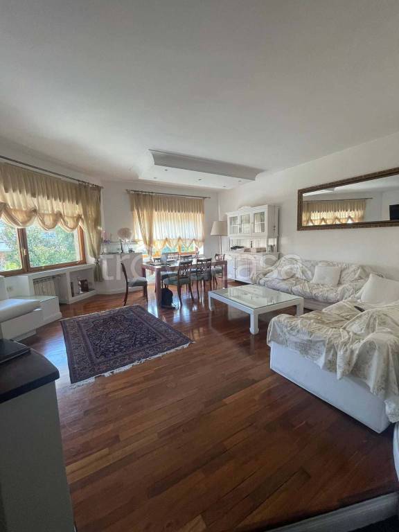 appartamento in affitto a Roma in zona Mostacciano