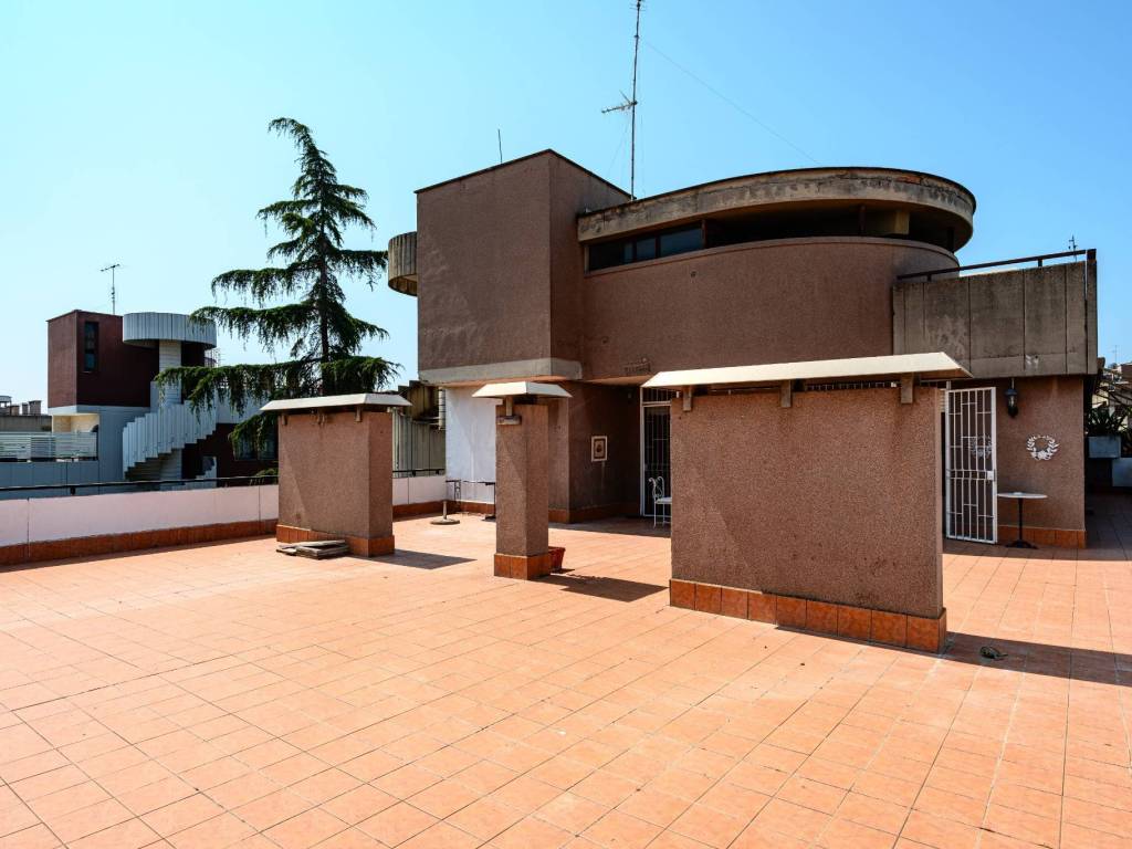 appartamento in affitto a Roma in zona EUR