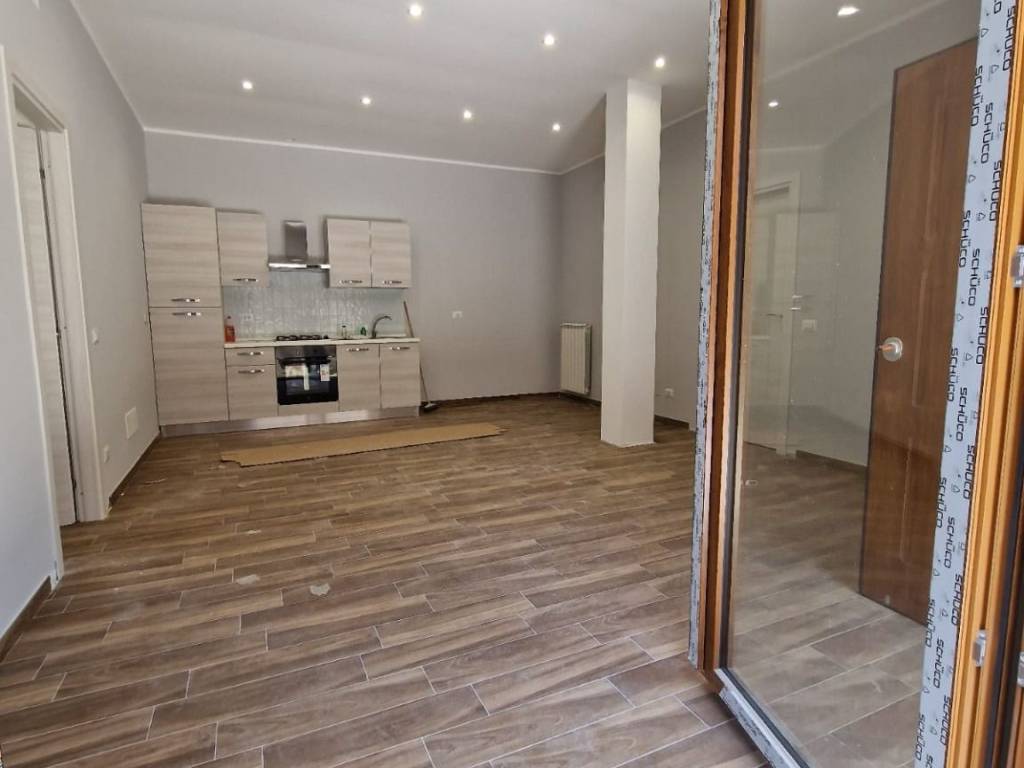 appartamento in affitto a Roma in zona Torre Angela