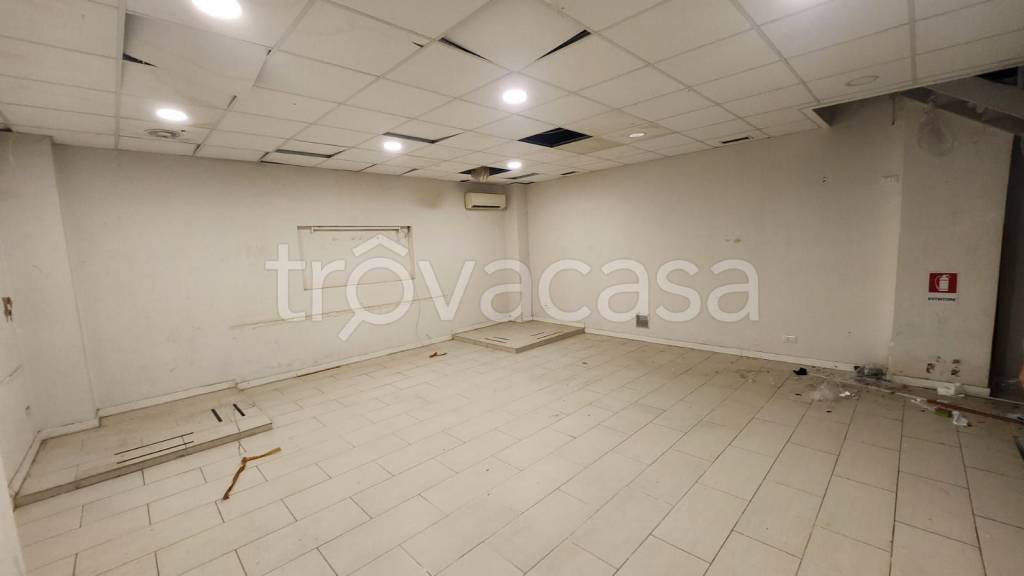locale commerciale in affitto a Roma in zona Ottavia