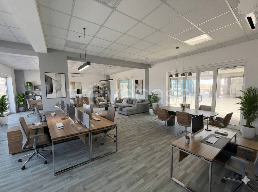 negozio in affitto a Roma in zona Ostia