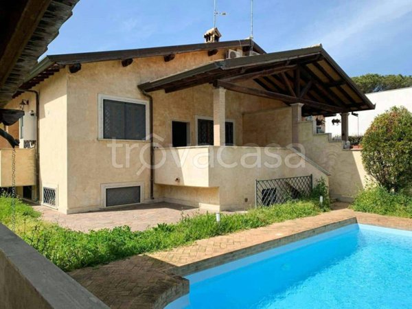 appartamento in affitto a Roma in zona Infernetto