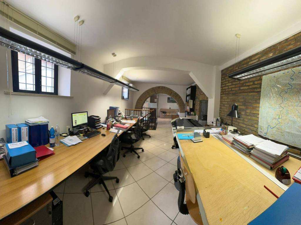 ufficio in affitto a Roma in zona Ostiense