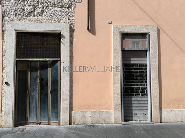 negozio in affitto a Roma in zona Campo Marzio