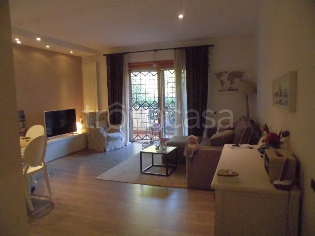 appartamento in affitto a Roma in zona Casal Morena