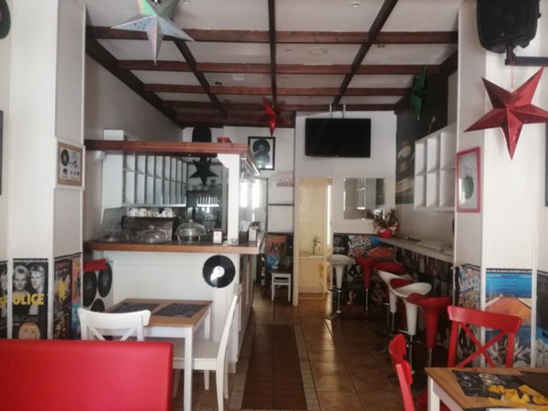 negozio in affitto a Roma in zona Appio Claudio