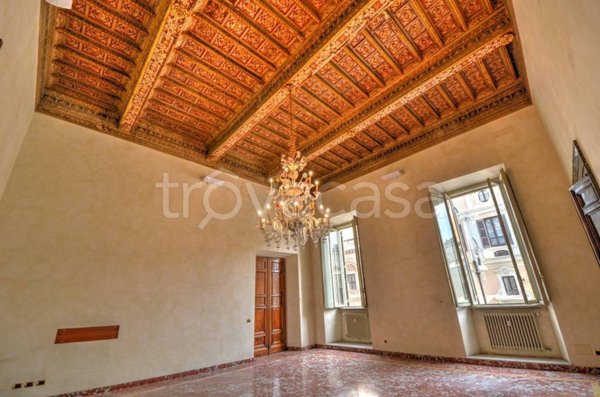 appartamento in affitto a Roma in zona Parione/Sant'Eustachio