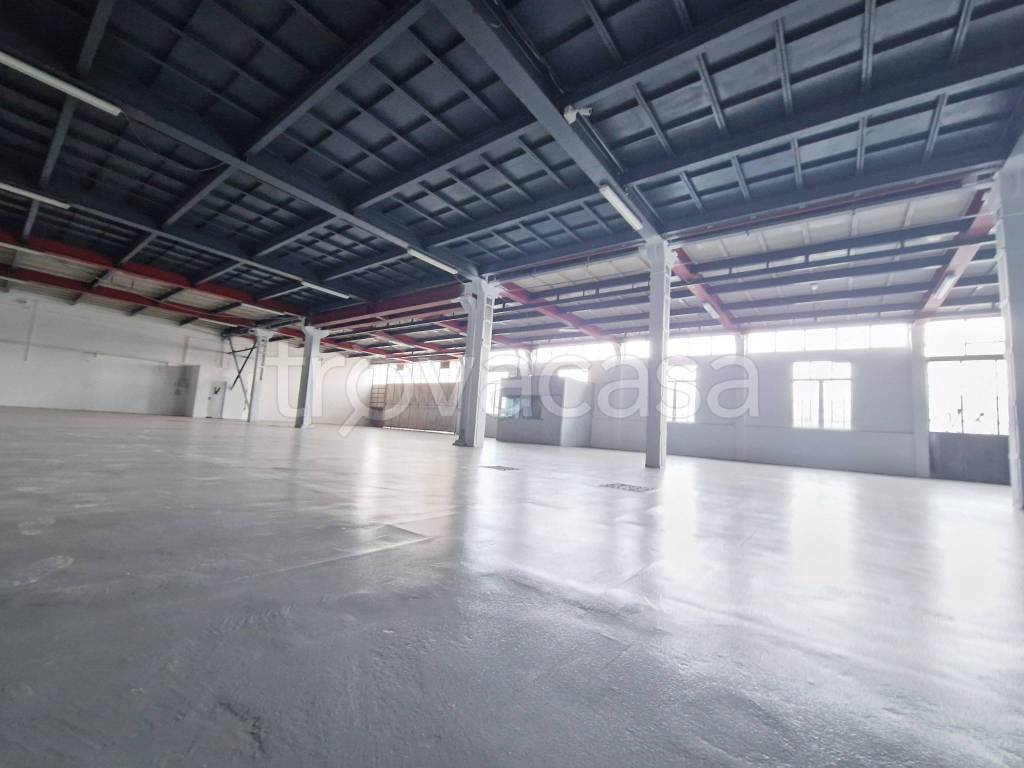 locale commerciale in affitto a Roma in zona Aurelio