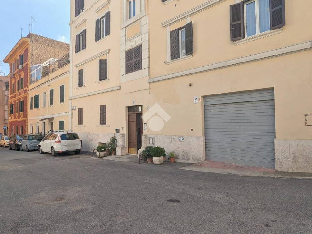 appartamento in affitto a Roma in zona Tuscolano