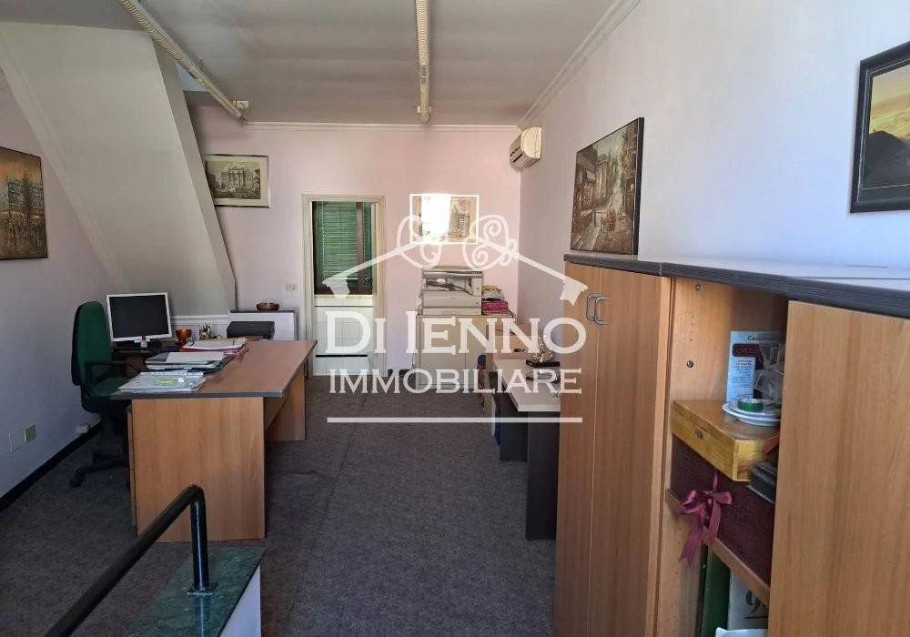 negozio in affitto a Roma in zona Tor di Quinto