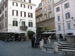 negozio in affitto a Roma in zona Rione Monti/Campitelli