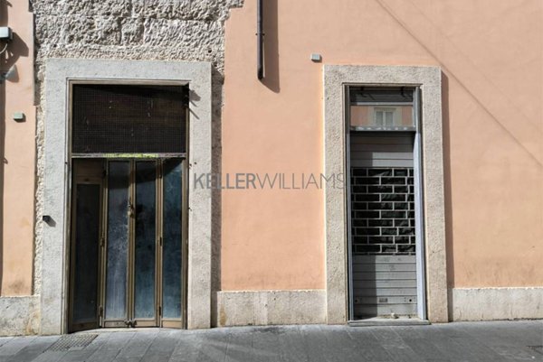 negozio in affitto a Roma in zona Campo Marzio