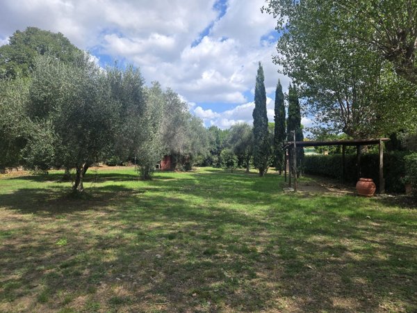 casa indipendente in affitto a Roma in zona Castel di Leva
