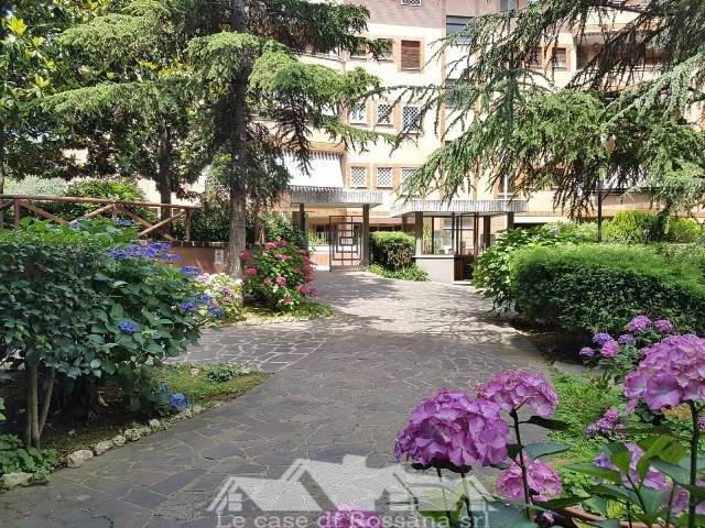 ufficio in affitto a Roma in zona Tomba di Nerone