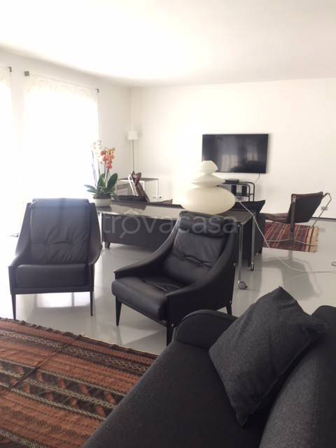 ufficio in affitto a Roma in zona Trastevere