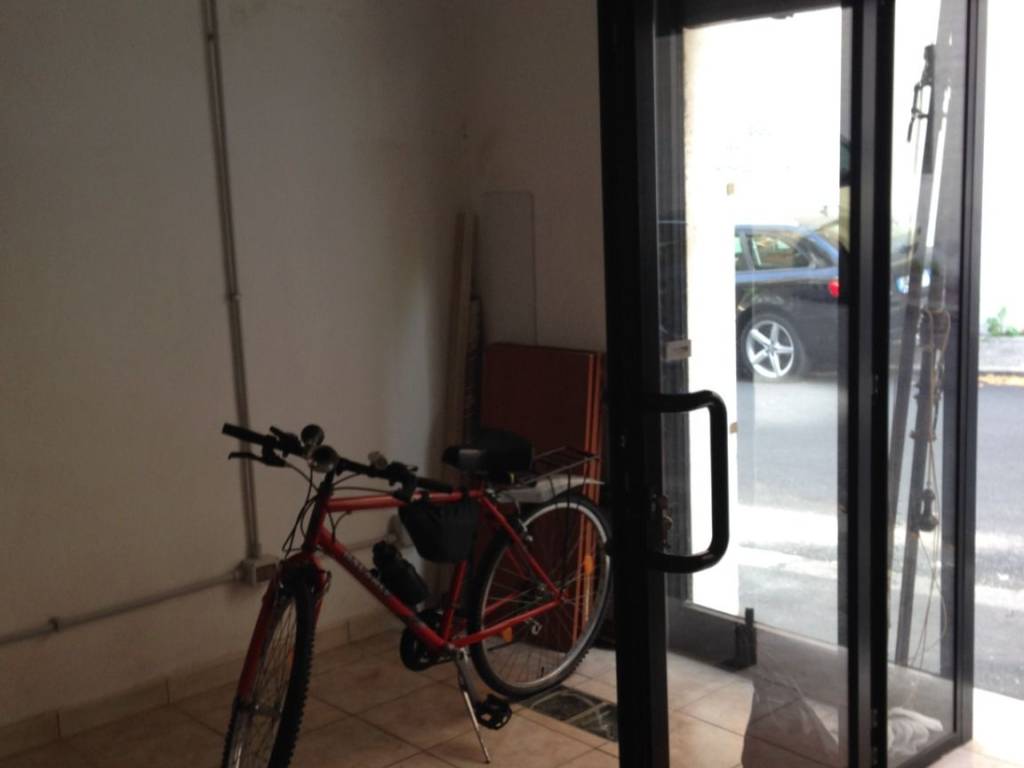 negozio in affitto a Roma in zona Gianicolense