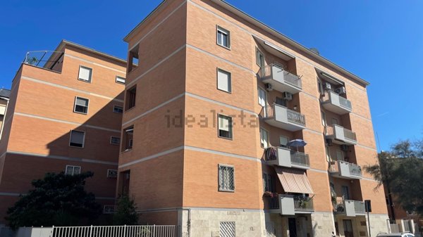 appartamento in affitto a Roma in zona Ostia